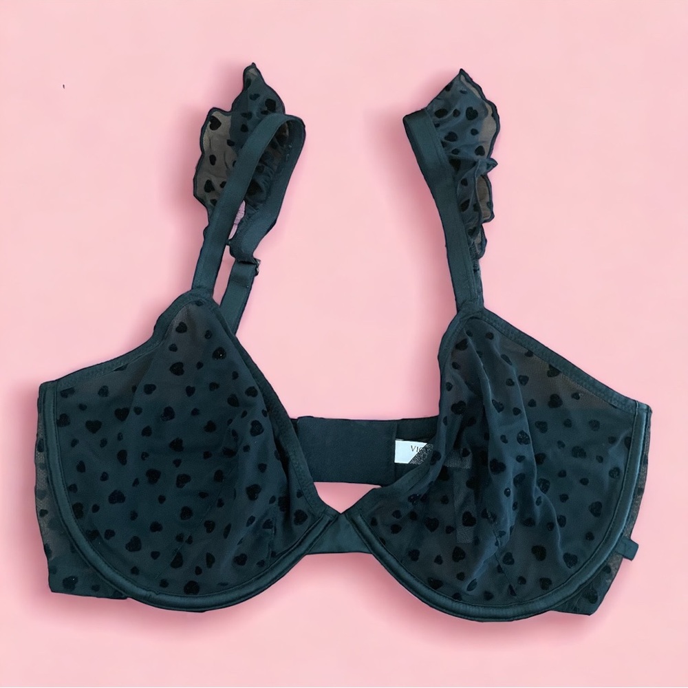 Black Sheer Victoria’s Secret Bra with Cute Details 🖤